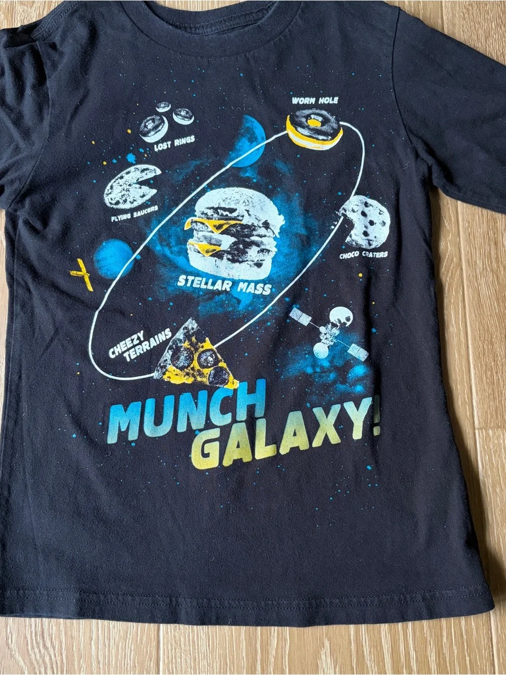 The Children's Place Boys Size 5/6 Galaxy Space Graphic Long Sleeve Tee